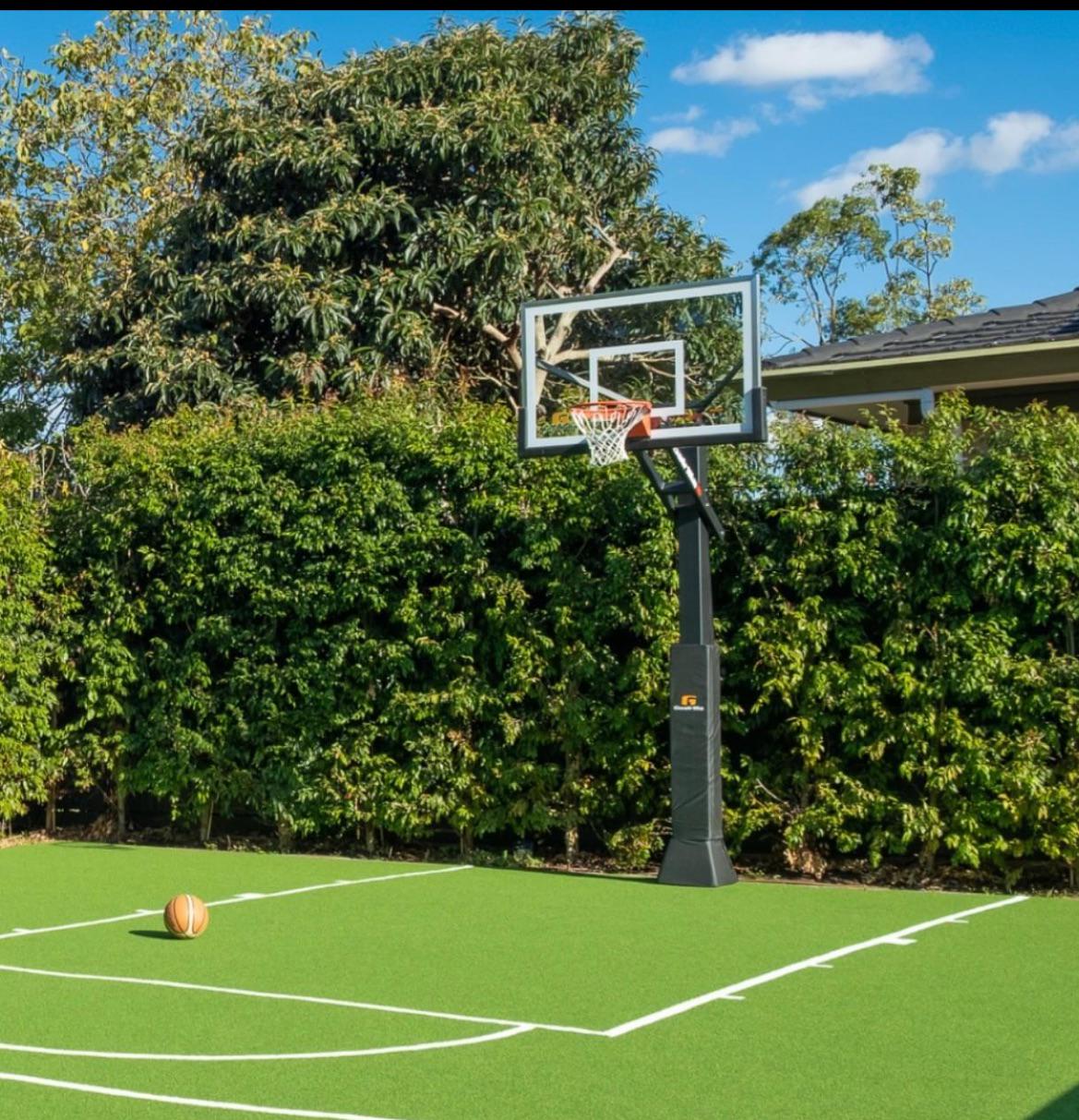 CÉSPED SINTÉTICO PARA BASQUET